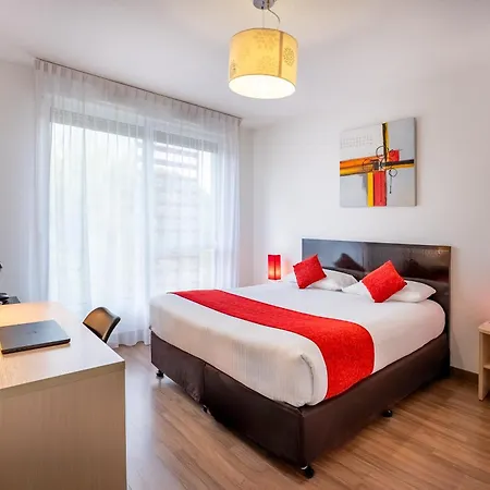 Alezan & Aparthotel Toulouse