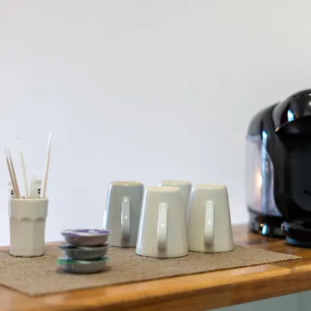 Aparthotel Alezan & 3*