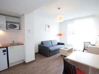 מלון דירות Alezan & 3*