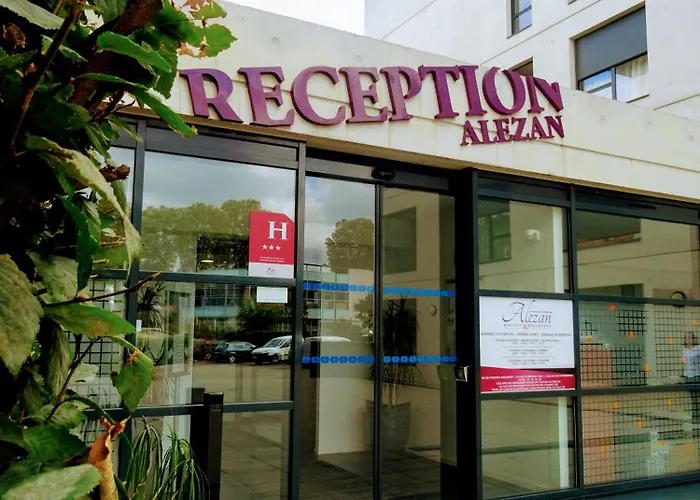Alezan & Апарт-отель 3*