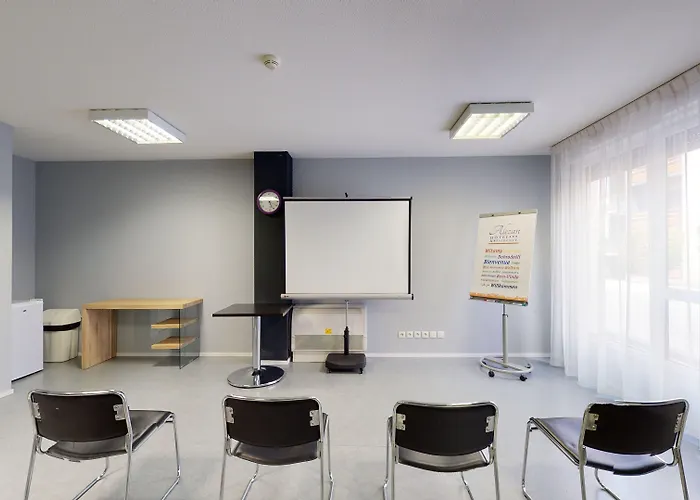 아파트호텔 Alezan &