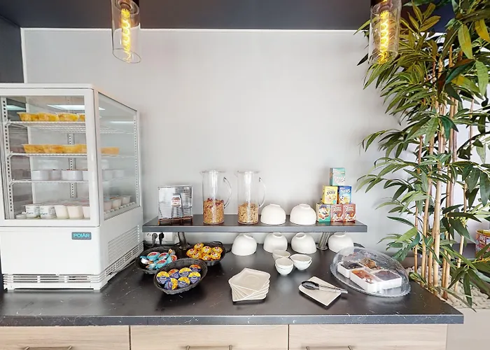 Alezan & 아파트호텔 3*