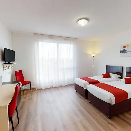 Alezan & Aparthotel